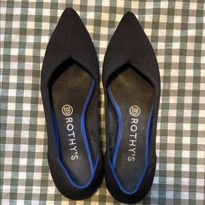 Rothy's Women's Black and Blue Flats